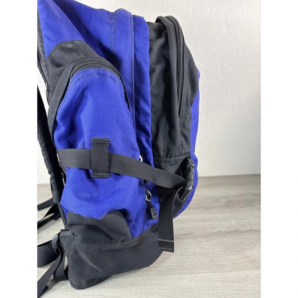 The North Face reposhing this